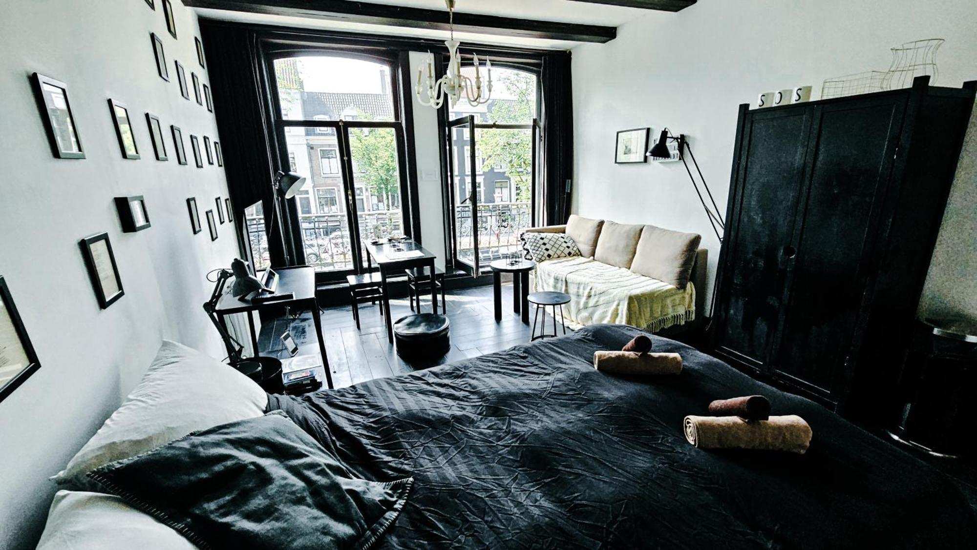 The Black Beauty Private Studio With Canal View From 1799 Amsterdam Exterior foto